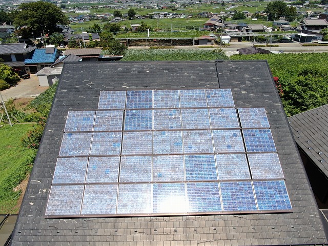 甲州市　屋根カバー工法